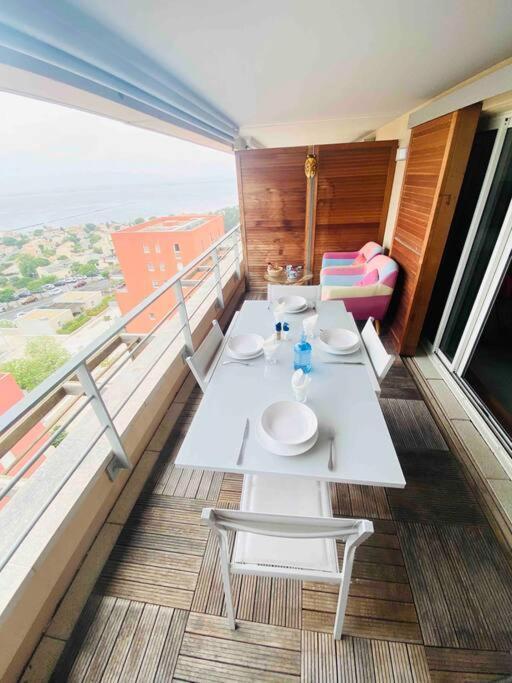 Apartmán Luxueux T3 Piscine Et Vue Somptueuse Sète Exteriér fotografie
